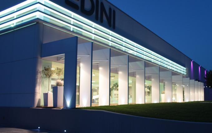 Lekkie ciało ACP i różne kolory B1 FR PVDF powłoka Panel kompozytowy z aluminium do budowy i pokrycia Hotele 20