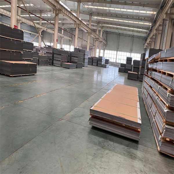 Płyty kompozytowe z aluminium do drukowania UV Ochrona i dekoracja fasad budynków