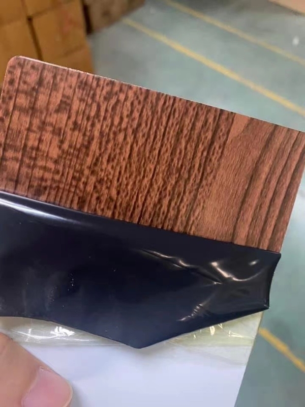 Cherry Oak Aluminiowy panel z tworzywa sztucznego Kolor drewna orzechowego do dekoracji ścian wewnętrznych