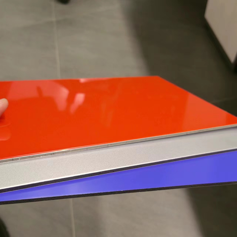 Aluminiowe panele kompozytowe 4MM PE do użytku na zewnątrz 0,15 mm * 0,15 mm