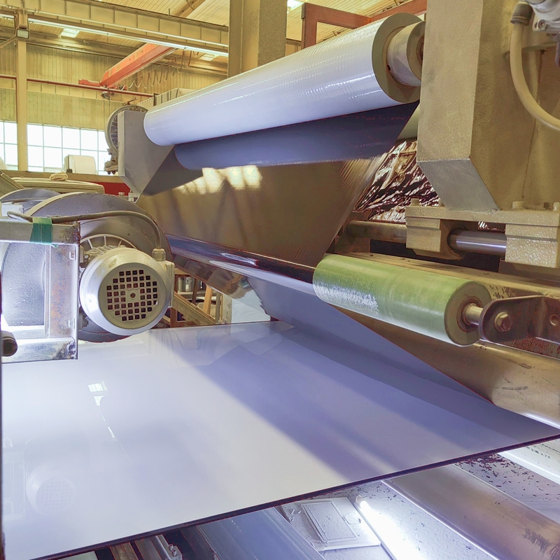 Niepokrywalny panel złożony z aluminium z rdzenia PE 3 mm błyszczący biały ACM ACP dla materiałów budowlanych