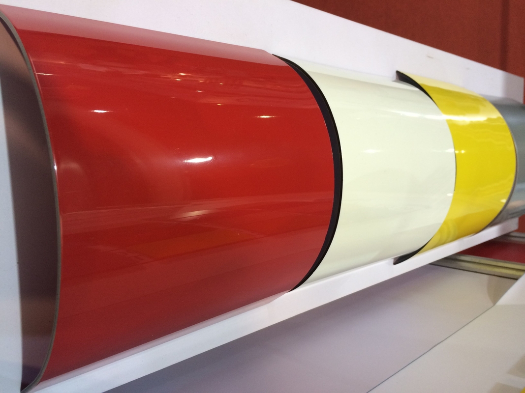 3050mm Długość szczotkowany aluminiowy płytek poliwinilidenowy fluorurowy dla gładkich i trwałych powierzchni