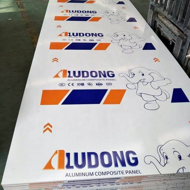 Panel kompozytowy aluminiowy o wielkości ACP Alucobond Drawing Aluminium Composite Panel For Curtain Wall Eaves Indoor Shelter