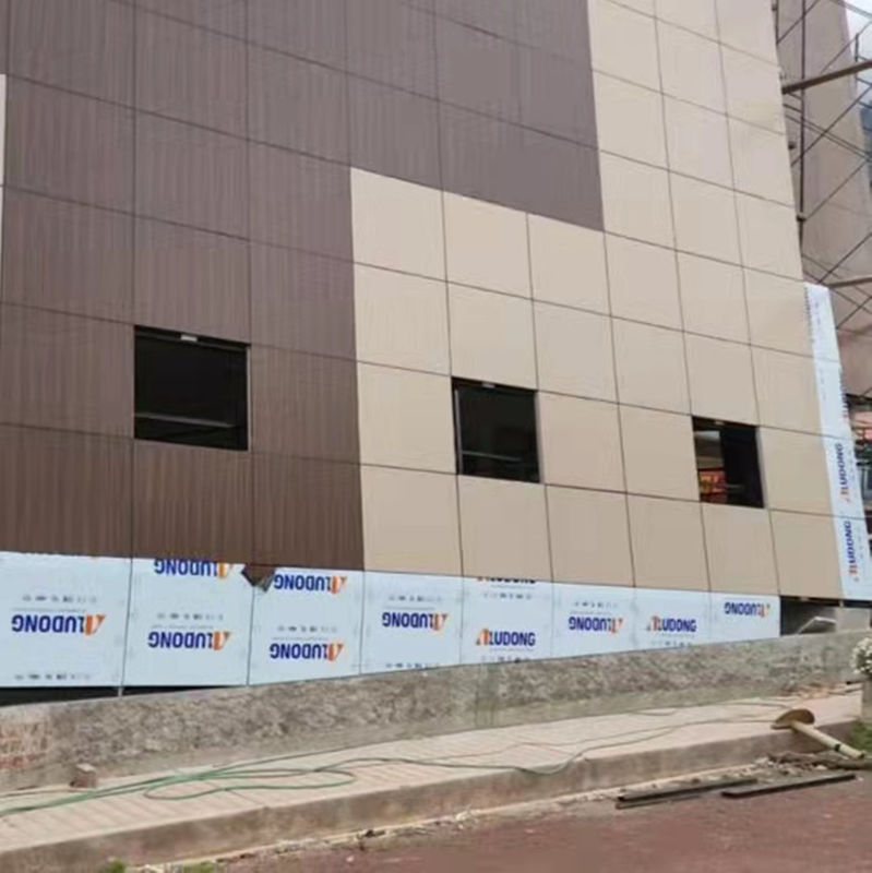 Ogniotrwały panel kompozytowy aluminiowy PVDF klasy B1 do dekoracji elewacji zewnętrznych