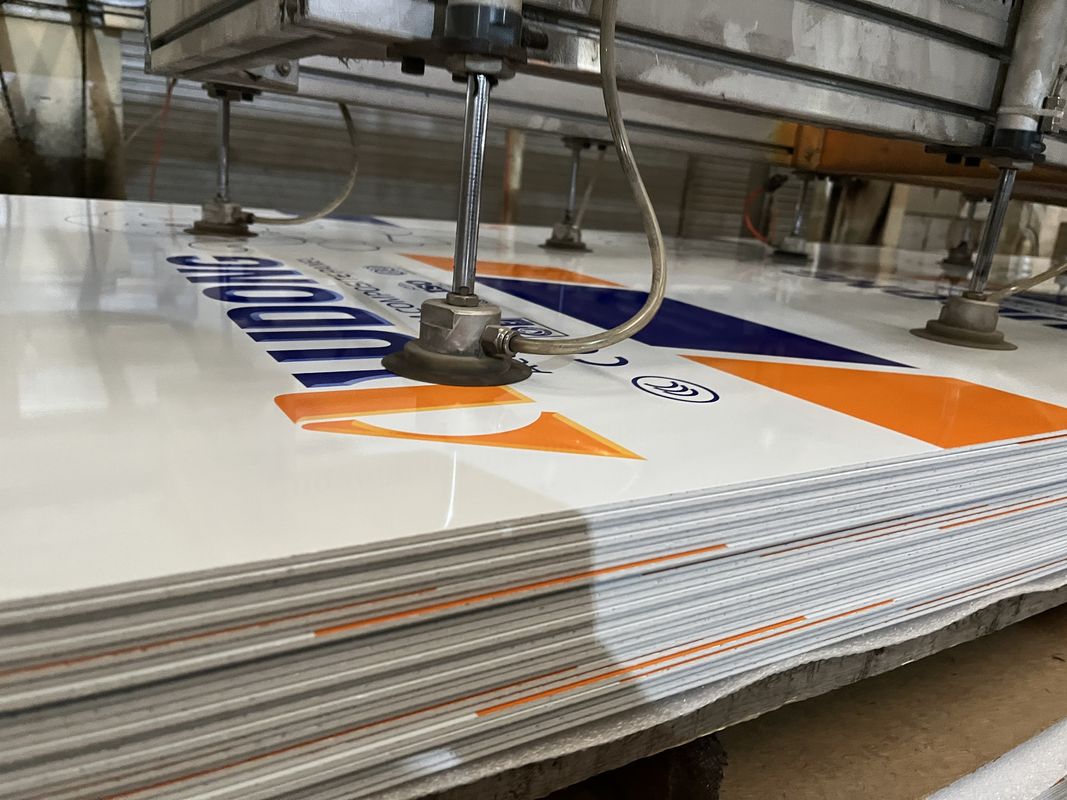 4*0.50mm Panel kompozytowy aluminiowy A2, niepalny, do fasad i ścian osłonowych
