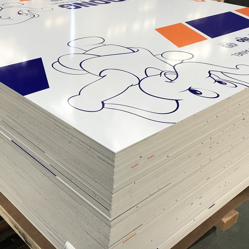 4*0.50mm Panel kompozytowy aluminiowy A2, niepalny, do fasad i ścian osłonowych