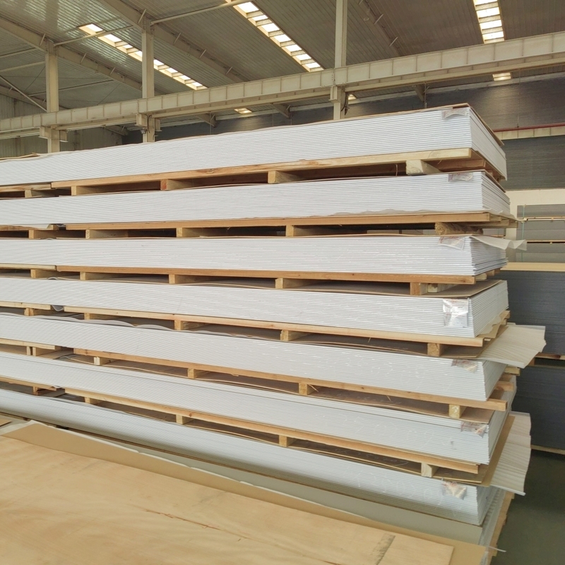 A2 B1 Ognioodporne aluminiowe panele kompozytowe 4 mm arkusz ACP pokryty PE / PVDF Producent płyty ACM na zewnątrz budynku