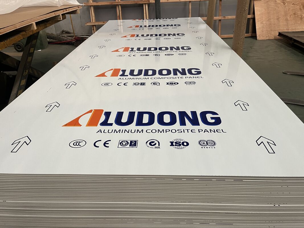 FR B1 Stopień ognioodporny ACP ACM ALUCOBOND dla budynków, ścian zewnętrznych i wewnętrznych