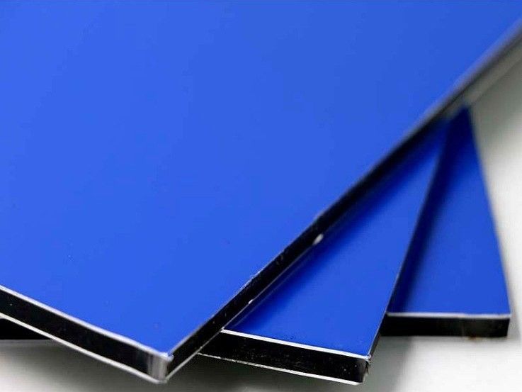 ISO 9001 Wytwórnia 4mm ACP Sheet PVDF powłoka ekonomiczna i trwała dla fasady budynku Szybka wysyłka