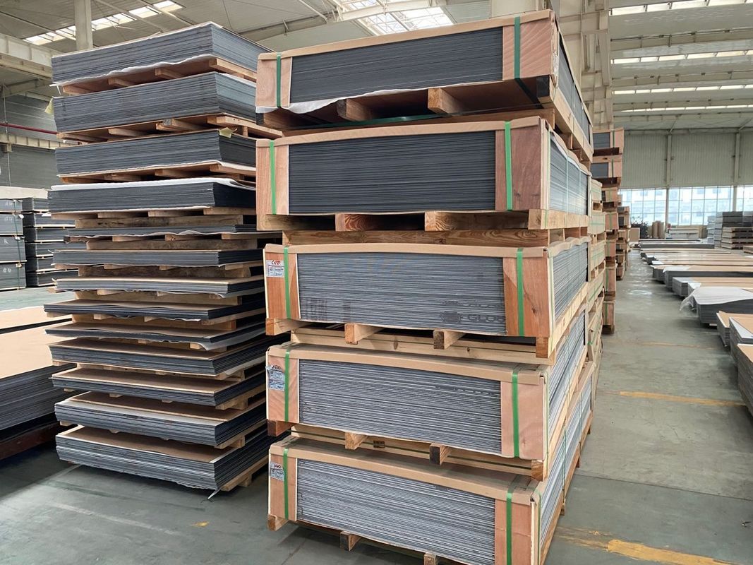 Maksymalny rozmiar osiąga 2000 * 6000mm Panel kompozytowy z aluminium Ostateczne rozwiązanie dla potrzeb budowlanych