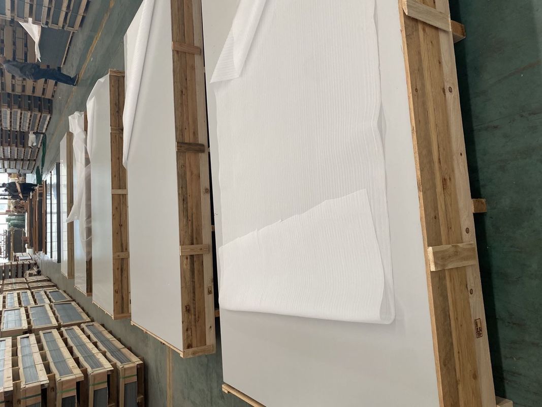 Współczesna konstrukcja PVDF Aluminium Composite Panel Wysoka twardość i łatwa konserwacja dla długotrwałej ochrony