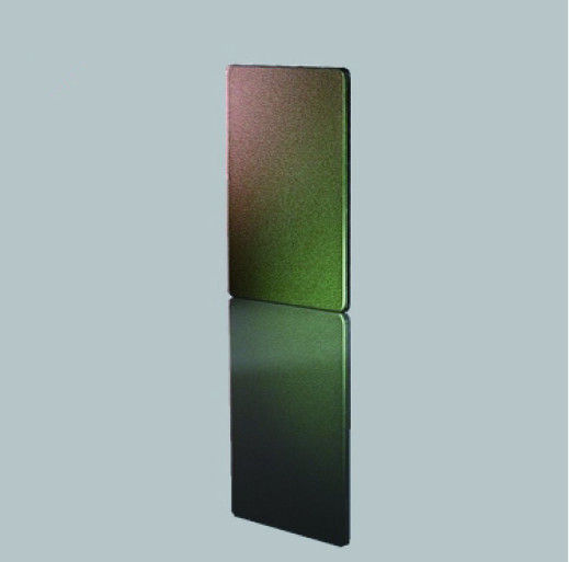 Panel złożony ze lustrzanego aluminium testowany przez SGS o szerokości 1220 mm i grubości 0,15 mm