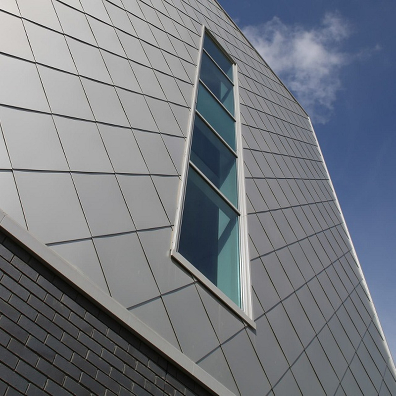 Wytrzymałość na łuskanie Więcej niż 7N/mm PVDF Aluminiowy Panel Kompozytowy Ognioodporny Stopień B1/A2