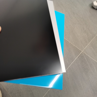 Aluminiowy panel kompozytowy o grubości 3 mm z powłoką PE ACP do dekoracji wnętrz